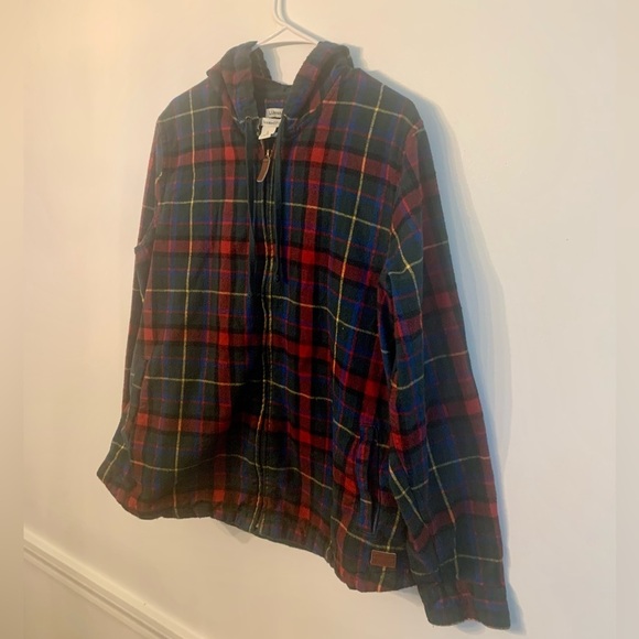 L.L. Bean zip up flannel jacket - Picture 4 of 7